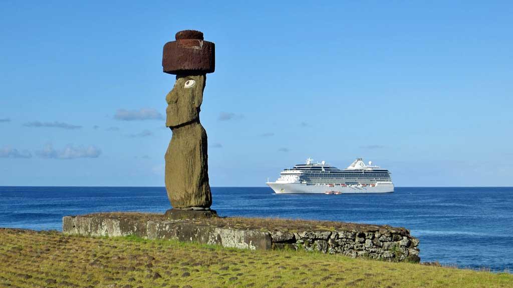 Moia on Easter Island with Oceania Marina