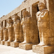 Temple of Karnak 11761587.jpg