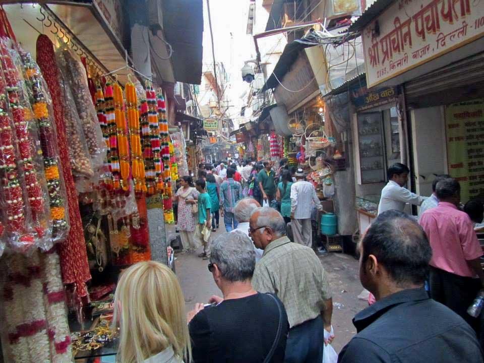 chandni-chowk-pedestrian-street-delhi