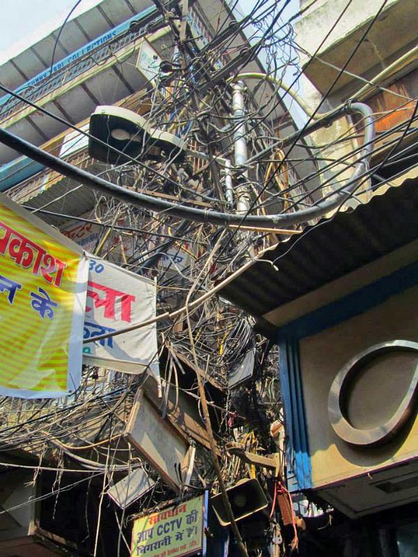 wild-electrical-wiring-chandni-chowk-delhi