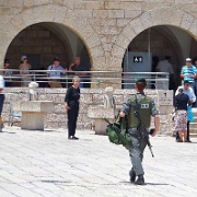 wailing-wall-security-jerusalem.jpg