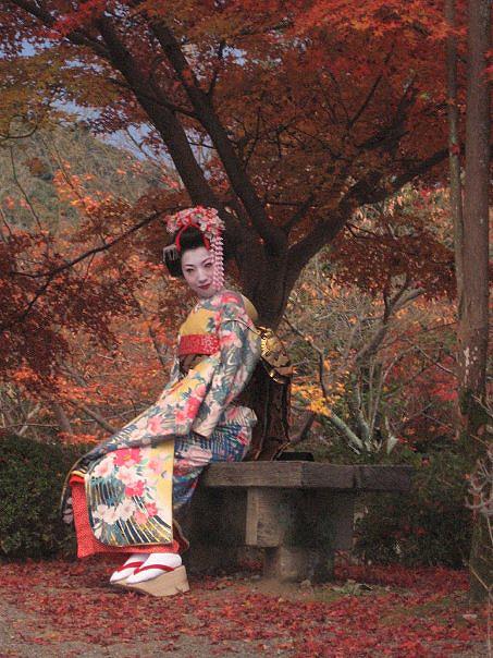 geisha-kyoto-japan