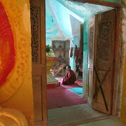 monk-praying-mandalay-myanmar.jpg
