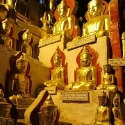 buddha-shrines-pindaya-caves-myanmar.jpg