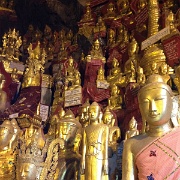 buddha-shrines-pindaya-caves.jpg