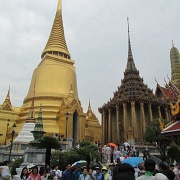 grand-palace-complex-bangkok-thailand.jpg