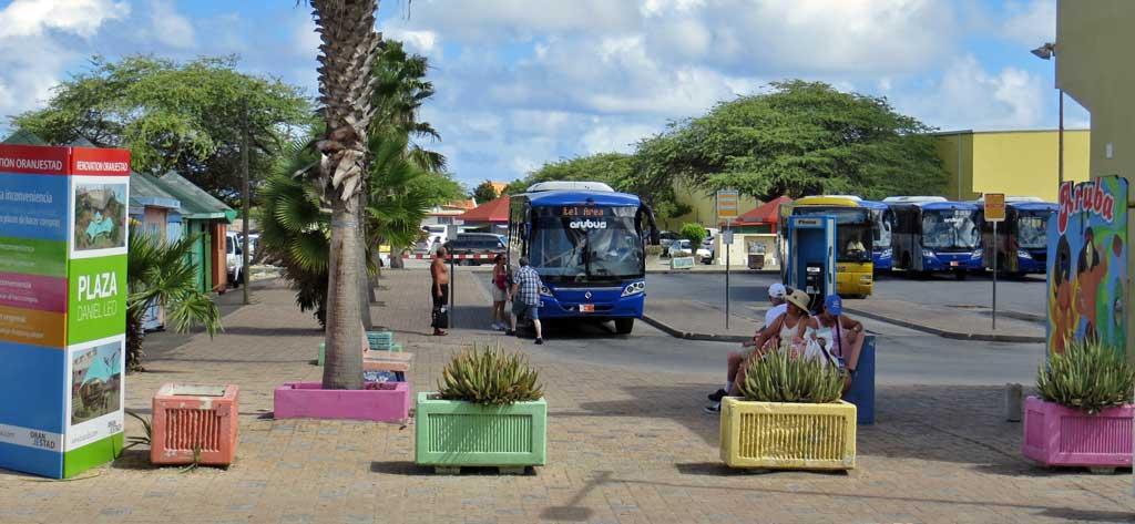 Bus terminal, Oranjestad 7112