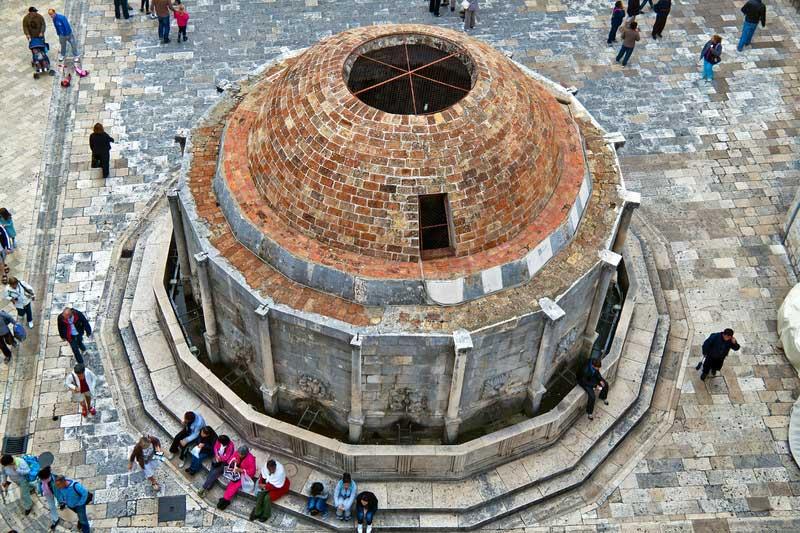 Onofrio's Fountain, Dubrovnik 7912782