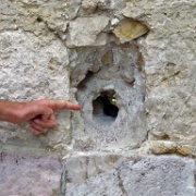 Missile hole in the Convent of Minor Brothers, Dubrovnik 2328.JPG