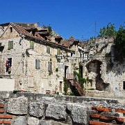 apartments-in-diocletians-palace-roman-ruin-split-croatia.jpg