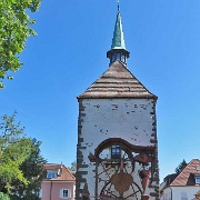Radbrunnen Turm, Breisach.jpg