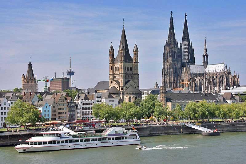 Gross Sankt Martin and Cologne Cathedral 5425514