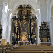 St Paul Church altar.jpg