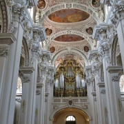 St Stephen's Cathedral interior 2.jpg