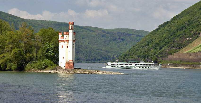 Mouse Tower in the Rhine River 11631705 S