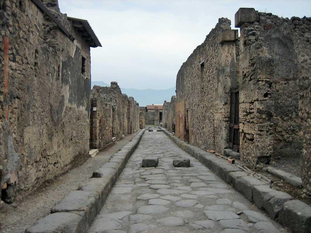 two-way-chariot-street-pompeii