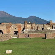 pompeii-mount-vesuvius.jpg