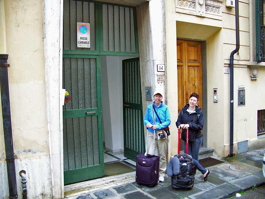 gli-arlecchini-hostel-hard-to-find