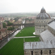 view-leaning-tower-to-baptistry.jpg
