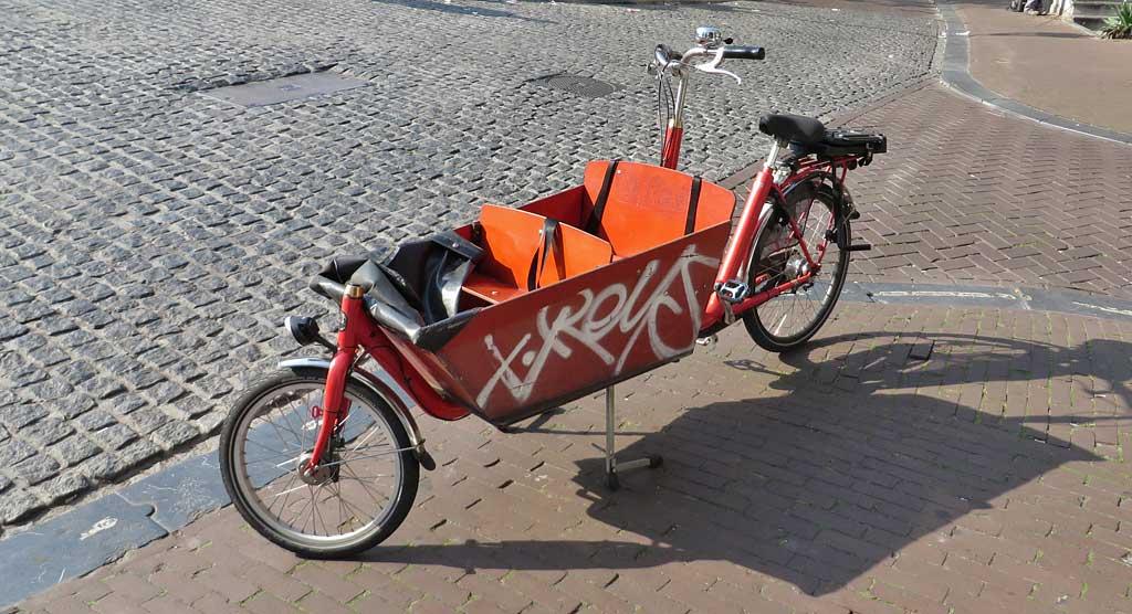 A bicycle built for three, Amsterdam