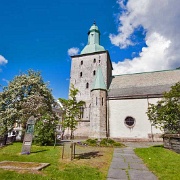 Old Dom church in Bergen 9897447.jpg