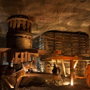 Wieliczka Salt Mine 16333910.jpg