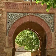 wine-gate-alhambra-granada.jpg