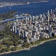 Stanley Park meets downtown Vancouver, BC 8918337.jpg
