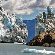 Perito Moreno from tour boat 8069.JPG