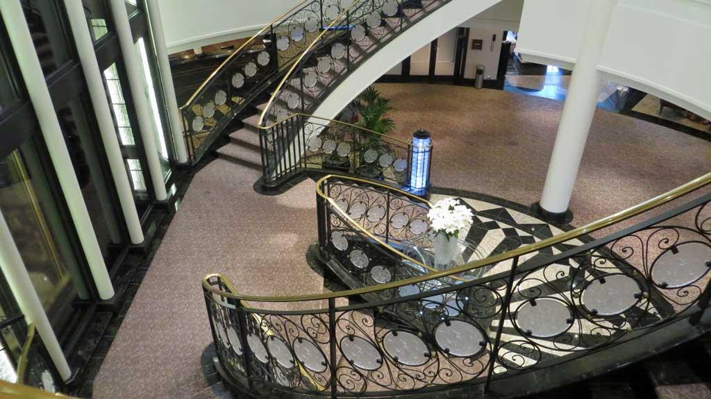 Grand Staircase, Oceania Marina