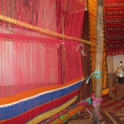 Carpet weaving, Morocco 309.jpg
