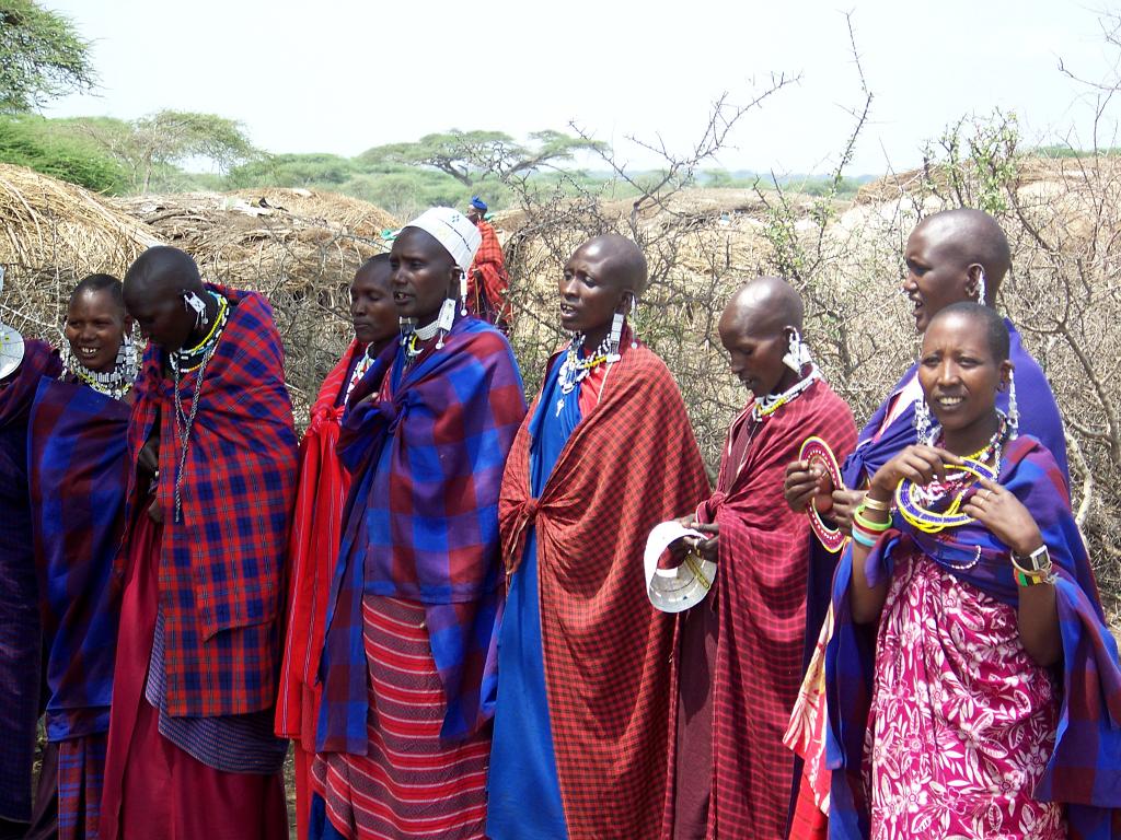Maasai Women Ngorongoro 140