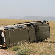 Rolled landrover, Serengeti 0377.jpg
