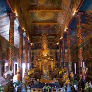 interior-wat-phnom-temple.jpg