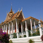 royal-palace-phnom-penh-asia.jpg