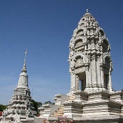 silver-pagoda-phnom-penh.jpg