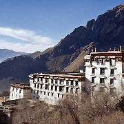 drepung-monastery-lhasa-tibet-china.jpg