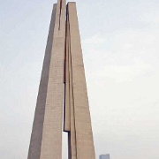 monument-peoples-heroes-bund-shanghai.jpg