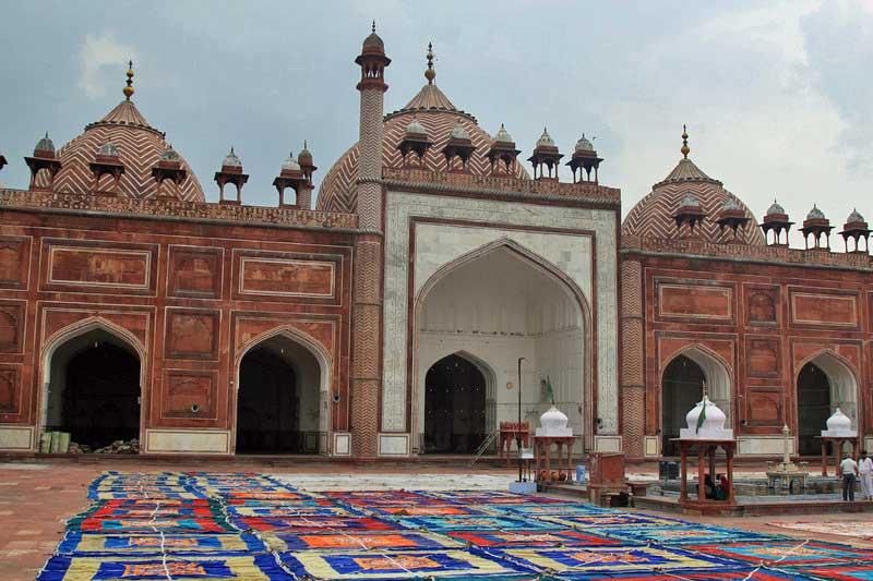 jami-masjid-mosque-agra