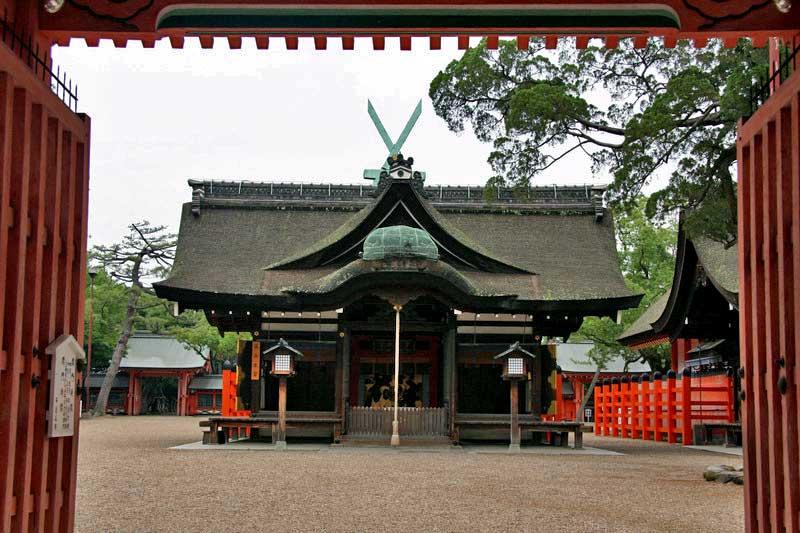 sumiyoshi-taisha-shrine-osaka