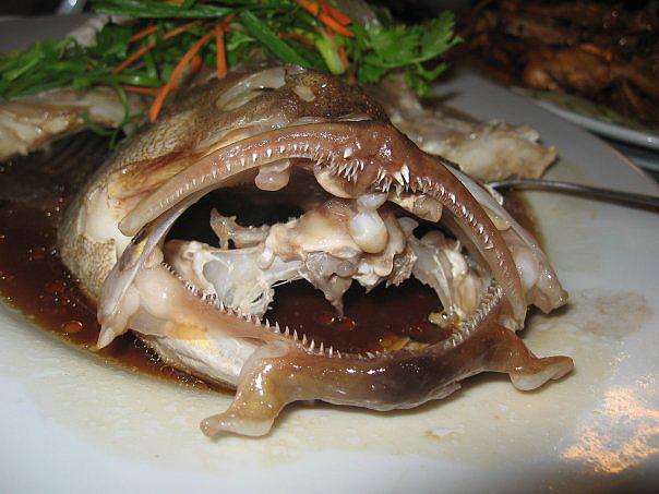 seafood-dinner-sapi-island-malaysia