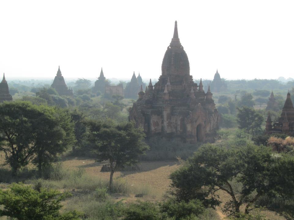 bagan-temple-ruins-myanmar