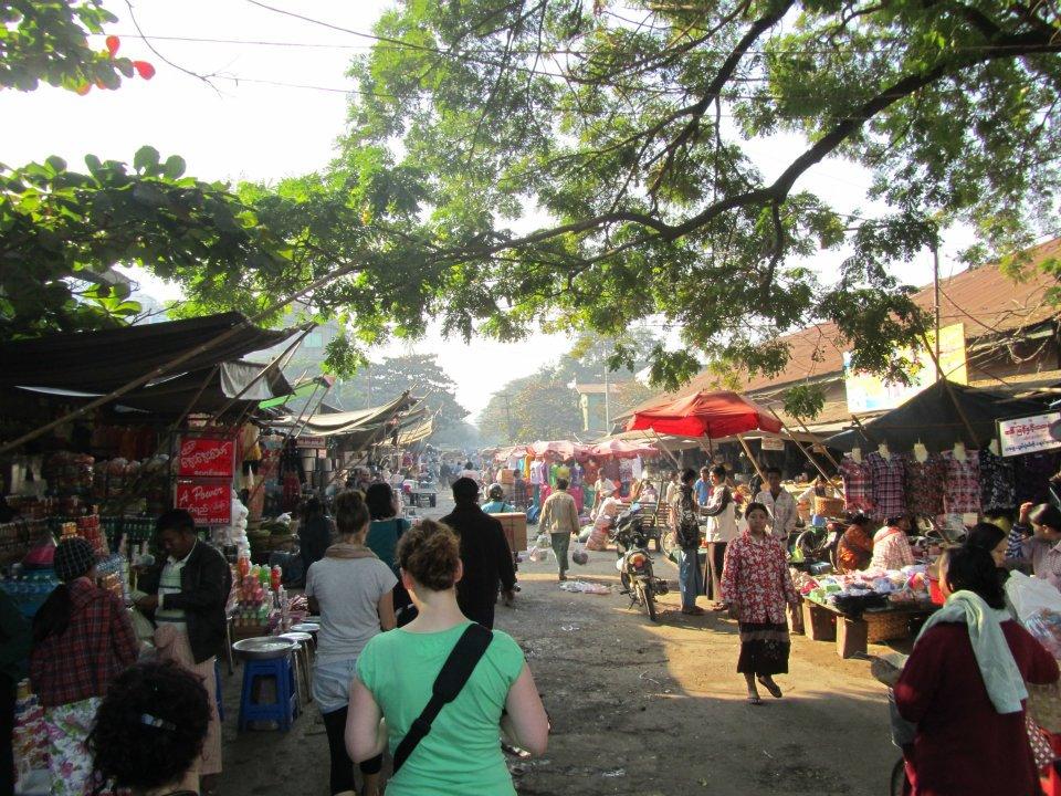 mandalay-market