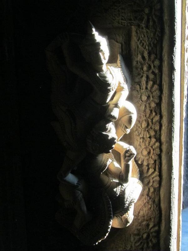 temple-detail-mandalay-myanmar