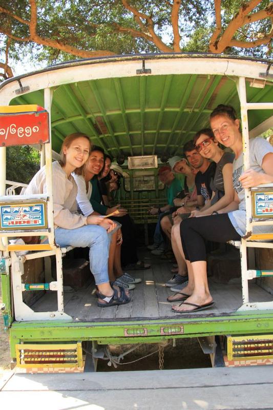 tourist-transport-myanmar