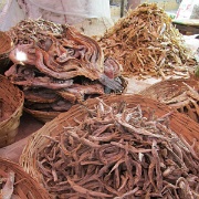market-pindaya-myanmar.jpg