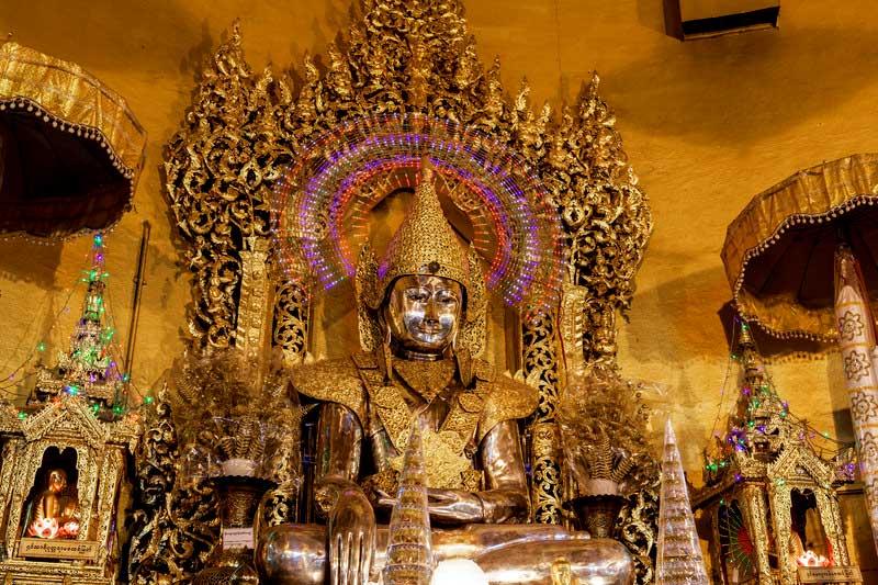 buddha-kaba-aye-pagoda-yangon-myanmar