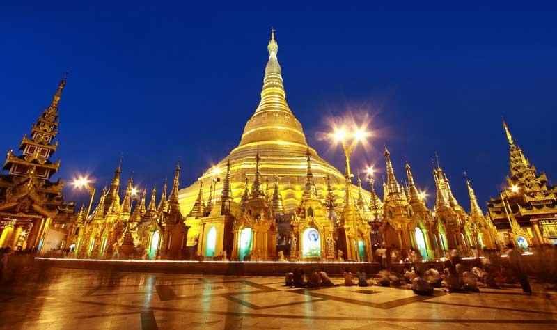 night-shwedagon-pagoda-yangon-myanmar