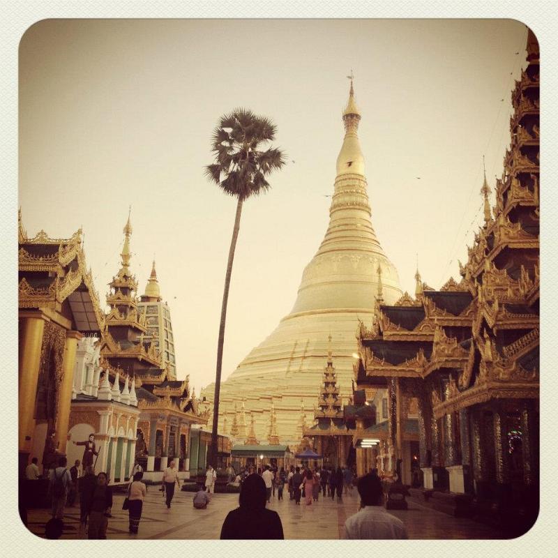 shwedagon-pagoda-pic-yangon-myanmar