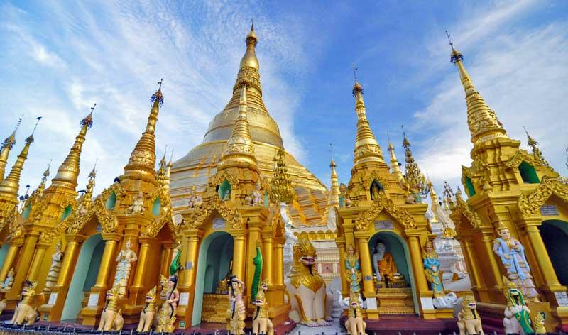 shwedagon-paya-golden-pagoda-yangon-myanmar